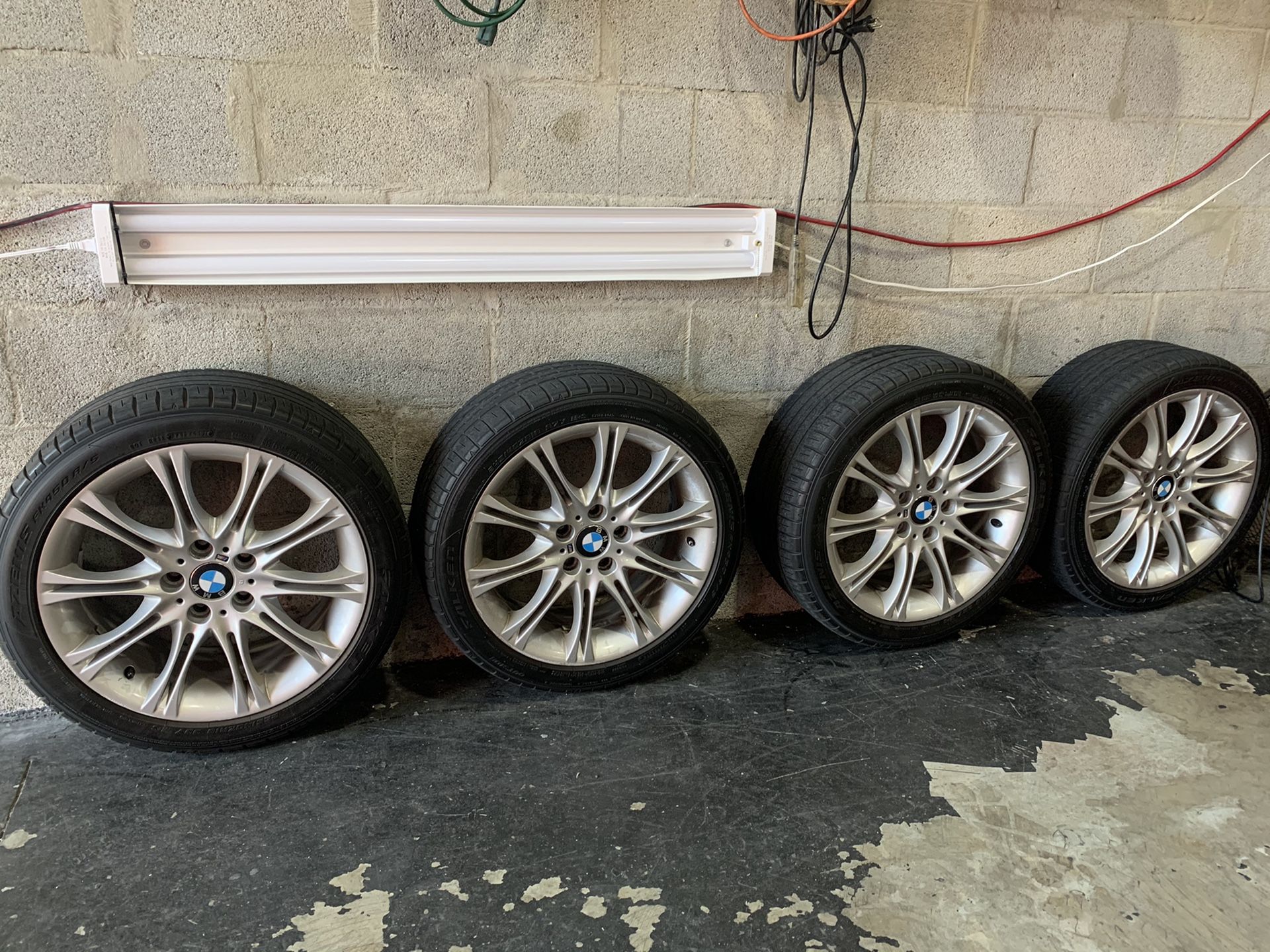 2004 BMW 330ci ZHP wheels OEM with tires for Sale in Hialeah, FL OfferUp