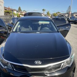 2018 Kia Optima Hybrid-Low Miles!