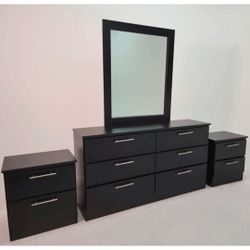 Dresser With Mirror And Two Nightstands 
