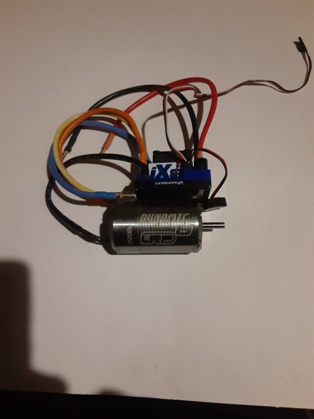 Lrp Ix8 V2 Esc And Lrp Dynamic 8 2200kv Motor