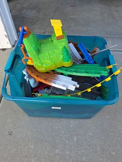 Kid's Train Tracks