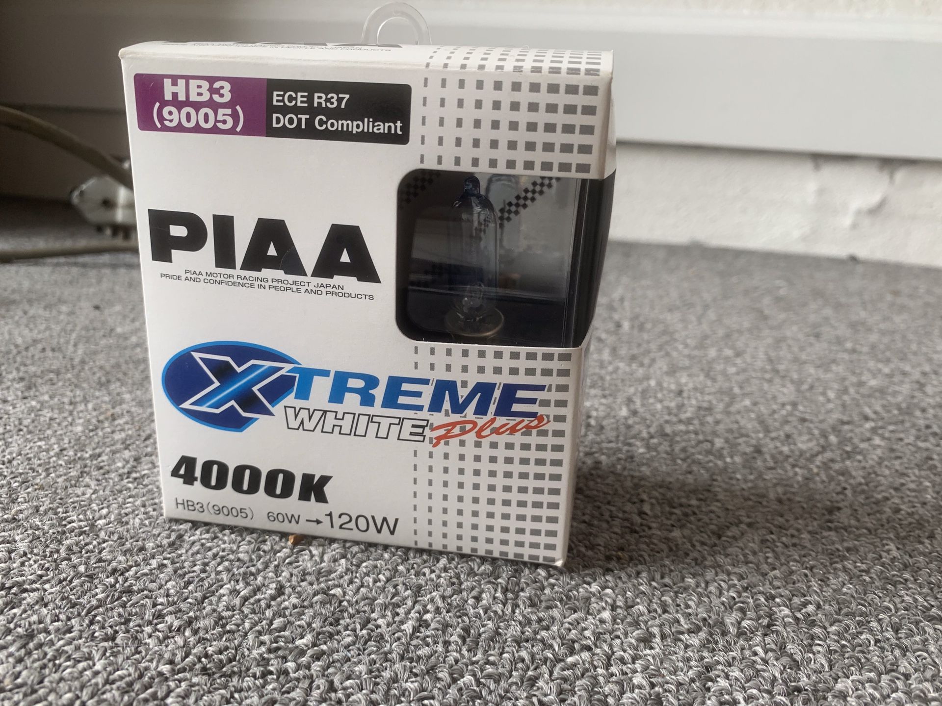 PIAA HB3/9005 Headlight bulbs