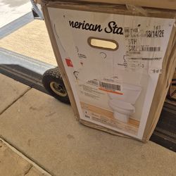 American standar complete toilet NEW