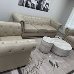 Leather - Couch 