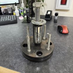 Hub Removal Tool