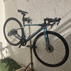 Specialized Diverge Gravel Bike.  Carbon Frame & Fork, Small Size  