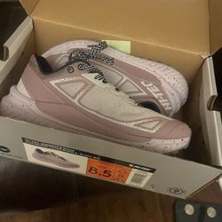 Women’s Shoes Brand New OBO