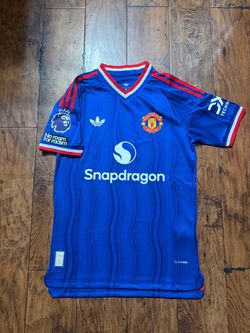Manchester United 26/27 Away Blue Jersey Size M