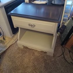 Bedstand New Paint Job
