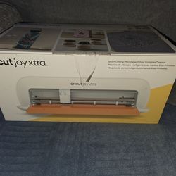 Cricut Joy Xtra SmartWatch Cutting Machine