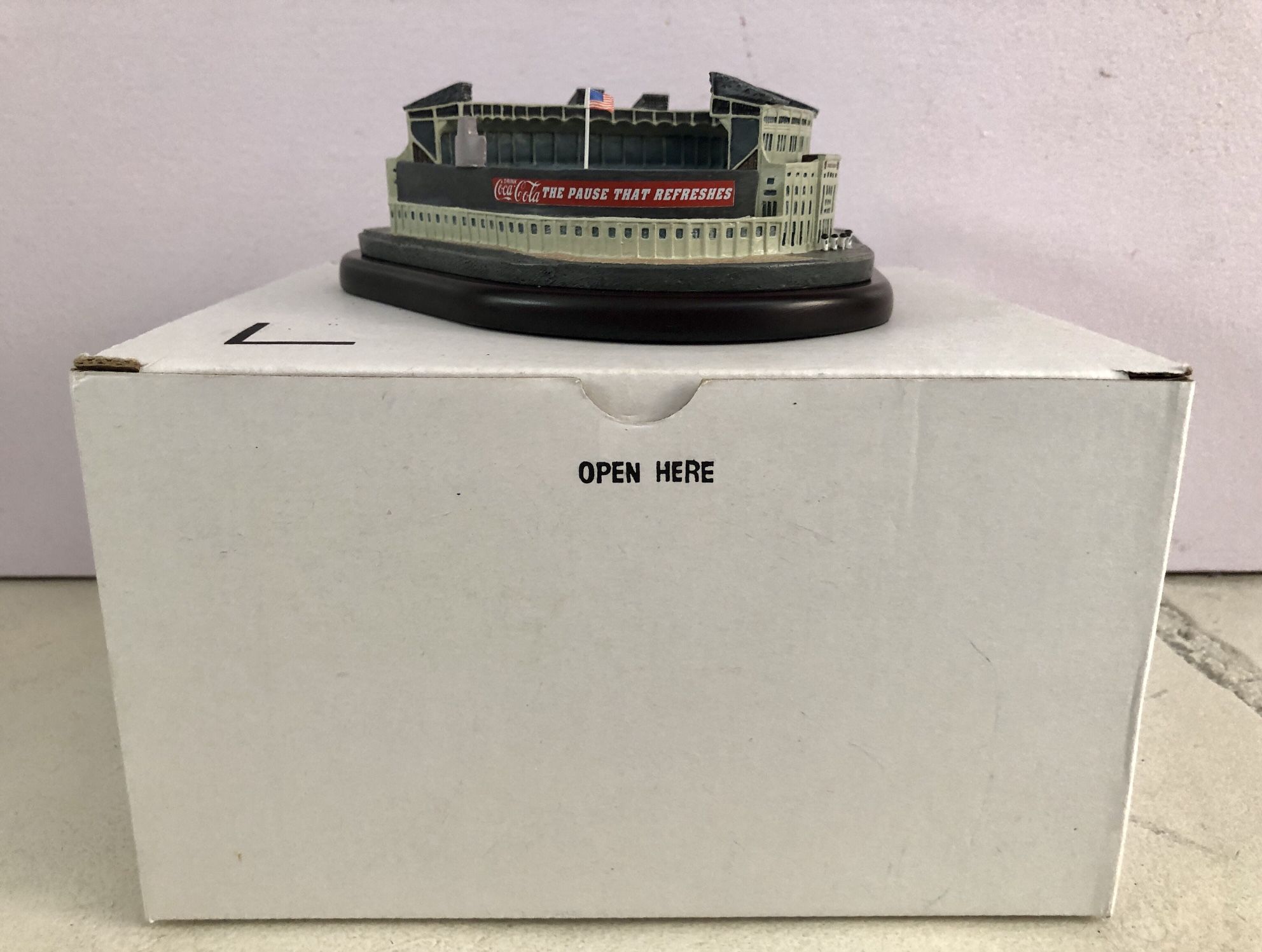 Danbury Mint New York Yankees Opening Day at Yankee Stadium Model N.Y. City  Coa - Cardboard Memories