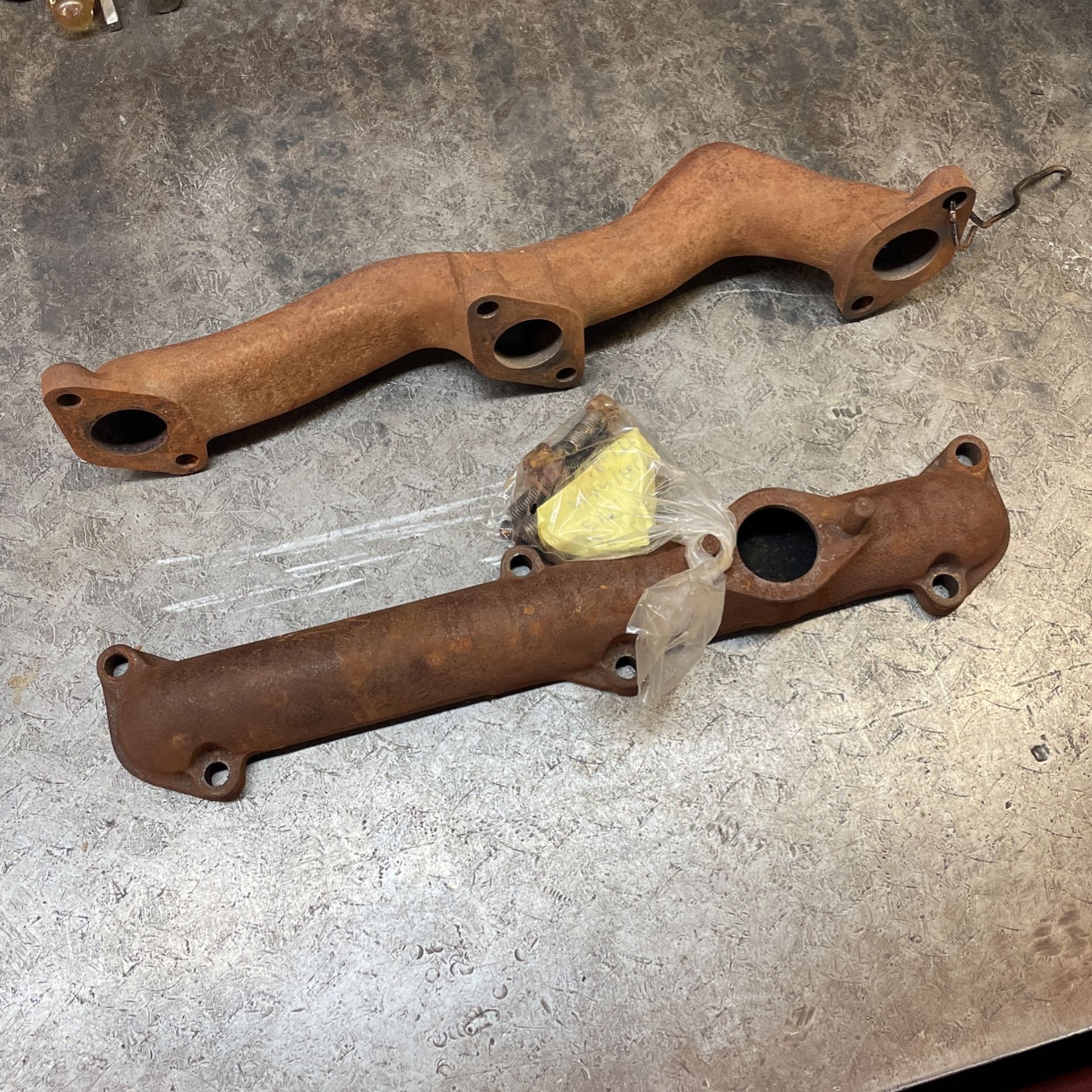 Exhaust Manifolds Flathead Ford