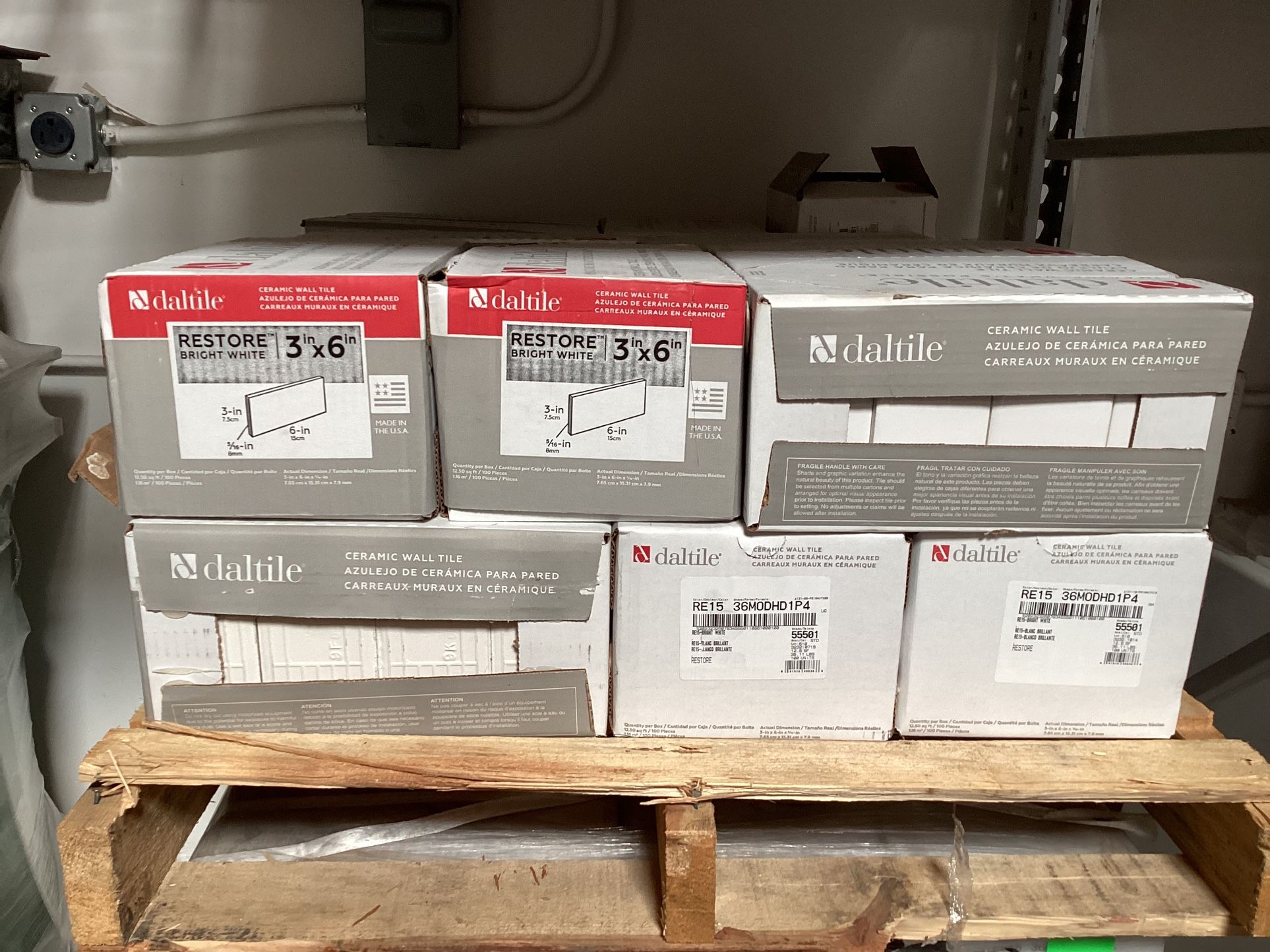 Daltile Restore 3 in. x 6 in. Ceramic Bright White Subway Tile