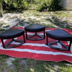 3 Small Stools 24”W X 16”1/2D X 15”1/2H For Coffee Table In Good Condition $70 Firm On Price 