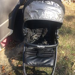 Lnew PERPERGO Stroller very nice First hundred dollars takes it now farm
