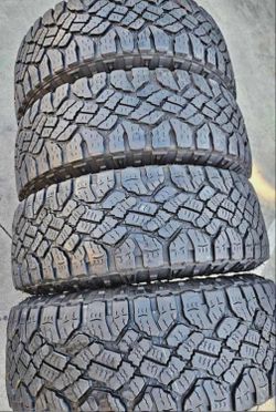 LT ‼️🚘 vendo set de llantasGOODYEAR  275_65R18 All Terrain tires usadas en perfecta condición 80%life 🚘🚘