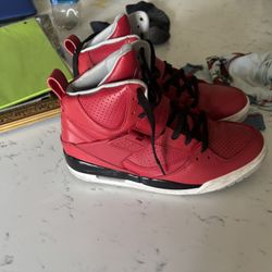 Jordan’s Size 9