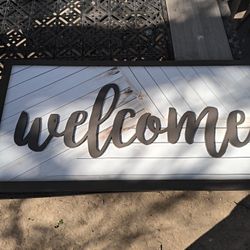 Welcome Wall Decor