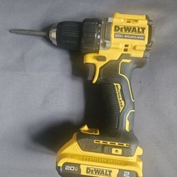 DeWalt HAMMER DRILL W Battery