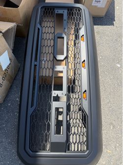 Ford 2011-2016 F250 F350 Super Duty Raptor Style Grille Grill Matte Black w/Light