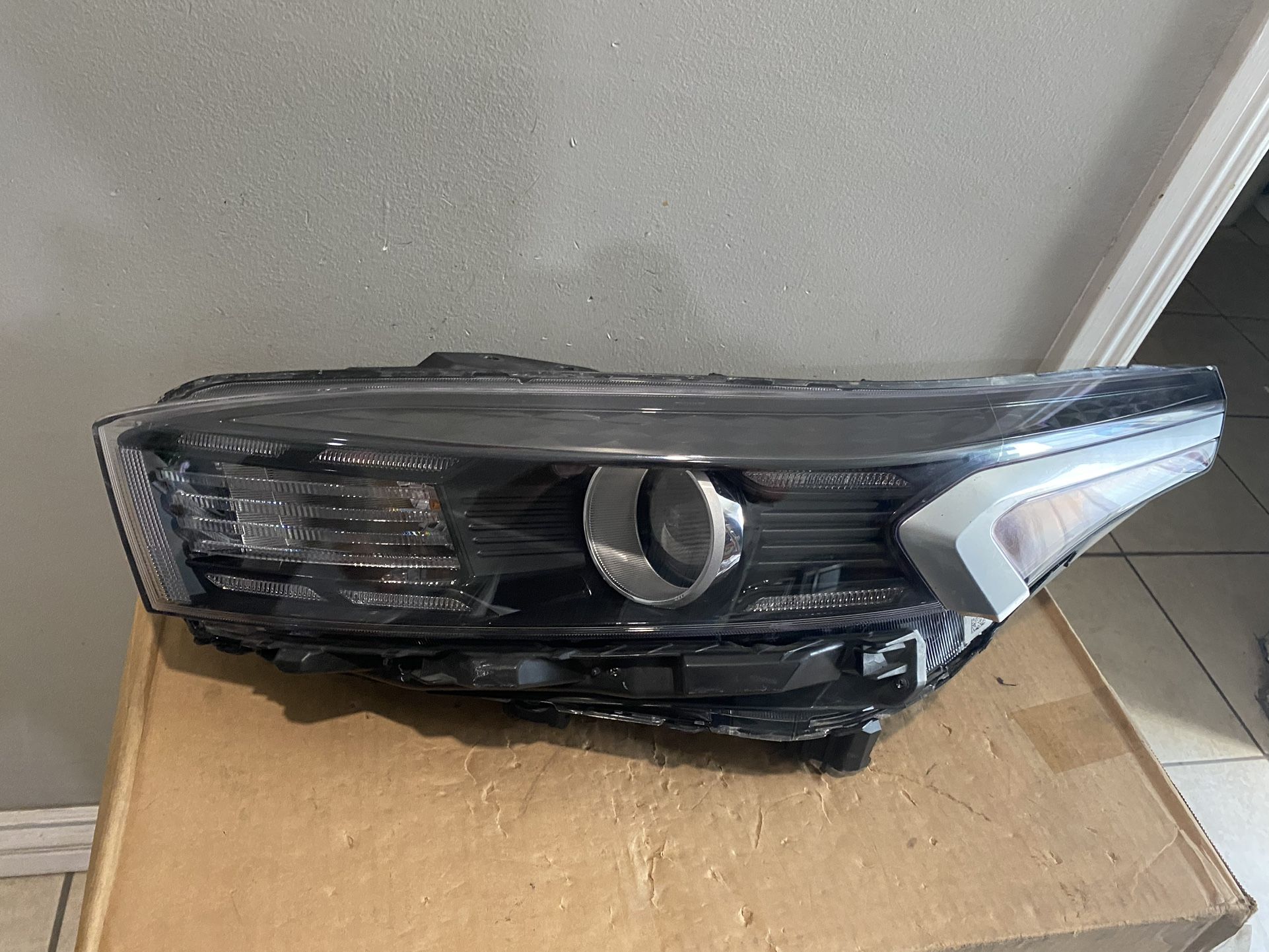 2022-2024 Kia Forte Left Headlight