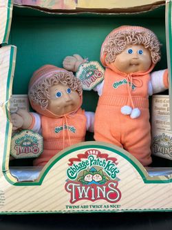 Cabbage Patch Kid Twins, 1985 set in tattered box