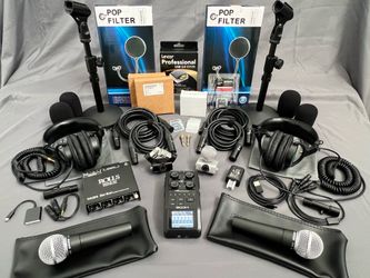 Complete Studio Podcast Set Up (Mint Condition)