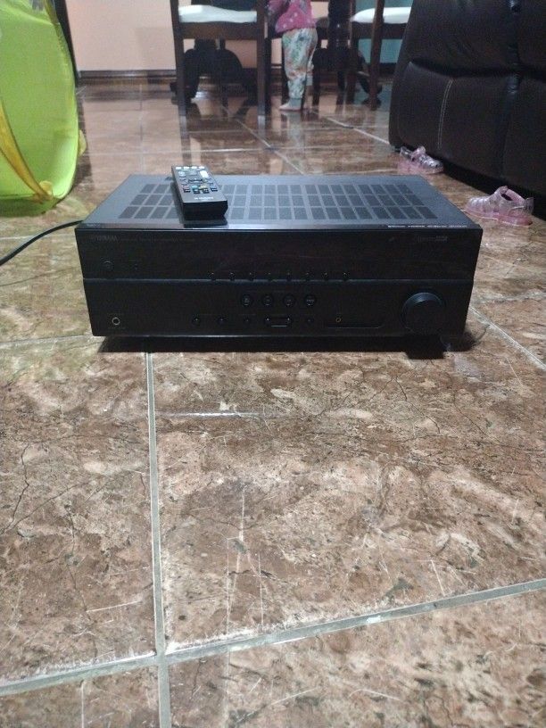 Yamaha Surround System