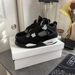 Jordan 4 Retro White Thunder Men’s 10.5