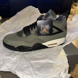 Jordan 4 undefeated (2025) size 13
