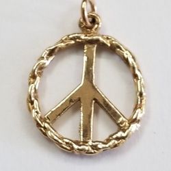 10kt. Yellow Gold Peace Charm