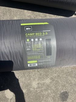 REI CAMP INFLATABLE BED 