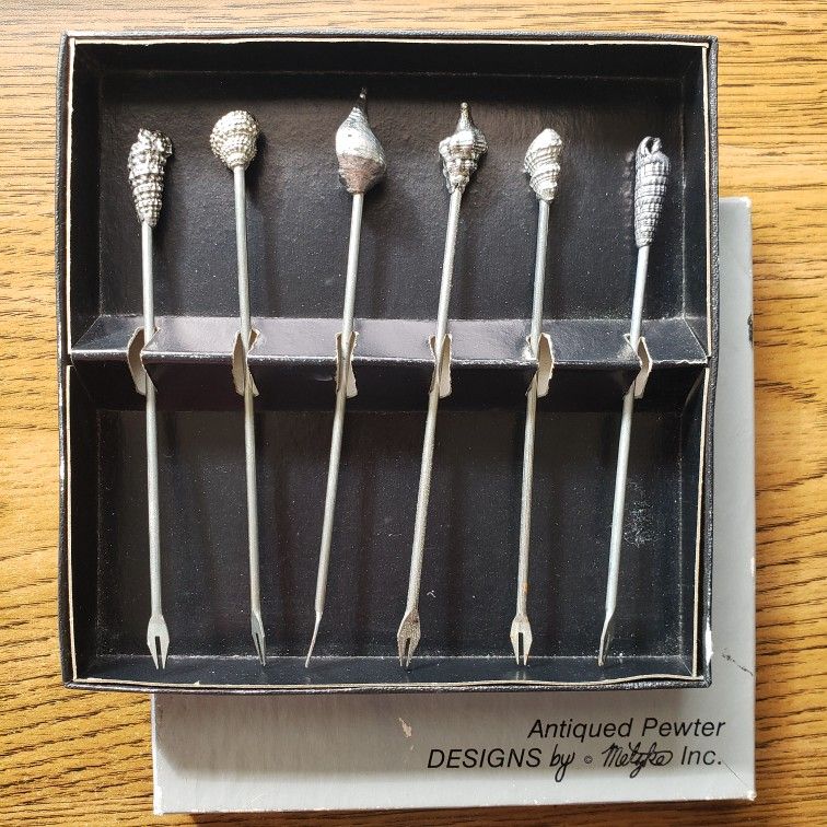 Antiqued Pewter Designs by Metzke Inc. Cocktail Forks