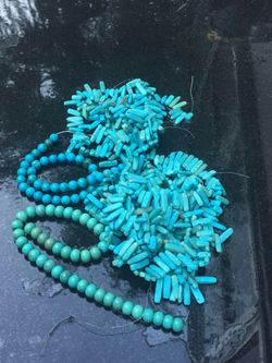 Turquoise beads plus others..!