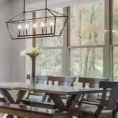 Bassett Dining Table and chairs