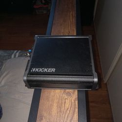 Kicker CXA400.1   400 Watt amplifier