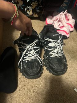 balenciaga LED track