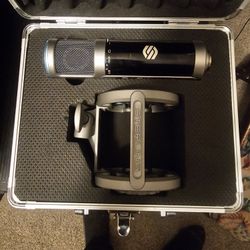 Sterling ST155 Microphone With Mic Cord 