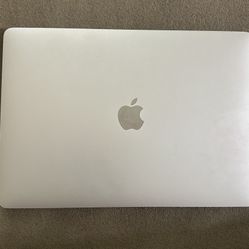 MacBook Air (Retina, 13-inch)
