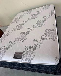 Full Size Mattress 