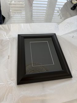 Picture Frame, Black,5 X 7, New