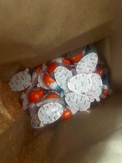 Bag of kinder egg toys - toy side only