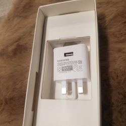 SAMSUNG GALAXY EP-TA50UWE Charger Block Adapter UK New In Box