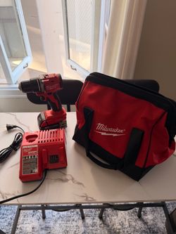 Milwaukee M18 Compact Brushless 1/2" Drill/Driver Kit