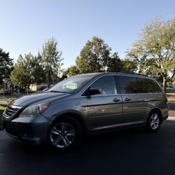 Honda Odyssey 2009 Minivan TOURING