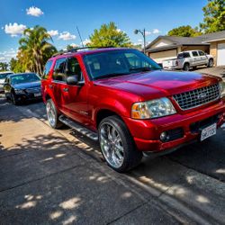 2005 Ford Explorer