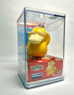 Psyduck Pokémon Figure 4" Yellow Collectible Display Figure w/ Clear Case New
