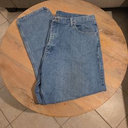 Mens Wrangler Jeans Relaxed Fit 42x30