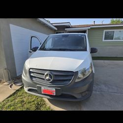Mercedez Metris Cargo Van