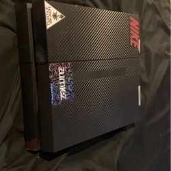 Justin’s Ps4
